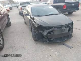 2018 Chevrolet Malibu LS z VIN 1G1ZB5ST9JF266307, wystawiony jako IAAI lot #43193735 z przebiegiem 89 557 mil mil oraz . Historia ofert i sprzedaży dostępna na DreamBid. Obrazek 1.