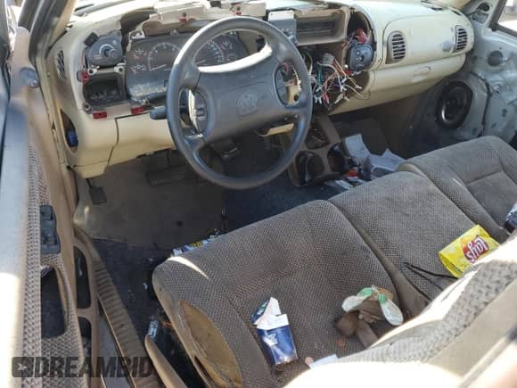 1998 Dodge 1500 with VIN 3B7HC12Y8WM266634, listed as a Copart auction lot 88629685 with Not provided miles and Salvage title. Bid and sale history available at DreamBid. Image 8.