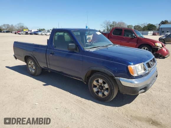 1998 Nissan Frontier XE z VIN 1N6DD21S8WC302979, wystawiony jako Copart lot #46728805 z przebiegiem Nie podano mil oraz Szkoda całkowita • Salvage title. Historia ofert i sprzedaży dostępna na DreamBid. Obrazek 4.