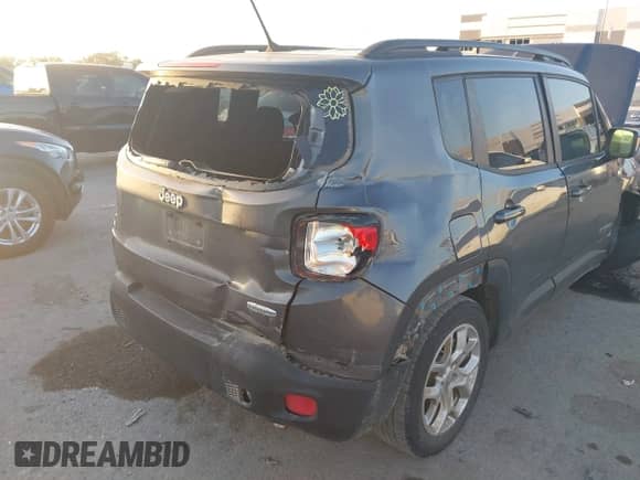 2017 Jeep Renegade Latitude с VIN ZACCJABB3HPG31328, выставлен на аукционе IAAI как лот 43000256 с пробегом 84 029 миль миль и . История ставок и продаж доступна на DreamBid. Изображение 6.
