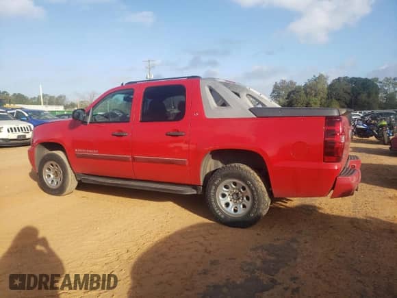 2008 Chevrolet Avalanche LTZ with VIN 3GNEC12058G190554, listed as a Copart auction lot 78794814 with 192,111 mi miles and Clean title. Bid and sale history available at DreamBid. Image 2.