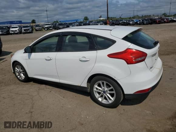 2015 Ford Focus SE с VIN 1FADP3K28FL265582, выставлен на аукционе Copart как лот 65021365 с пробегом 99 608 миль миль и Списание • Salvage title. История ставок и продаж доступна на DreamBid. Изображение 2.