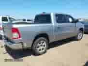 2020 Ram 1500 Big Horn z VIN 1C6RREFG7LN333762, wystawiony jako IAAI lot #42258907 z przebiegiem 51 558 mil mil oraz . Historia ofert i sprzedaży dostępna na DreamBid. Obrazek 4.