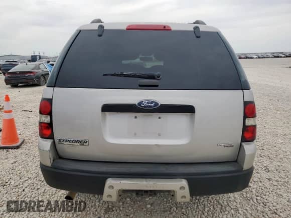 2007 Ford Explorer XLT with VIN 1FMEU63807UA79442, listed as a Copart auction lot 65751635 with 116,948 mi miles and Salvage title. Bid and sale history available at DreamBid. Image 6.