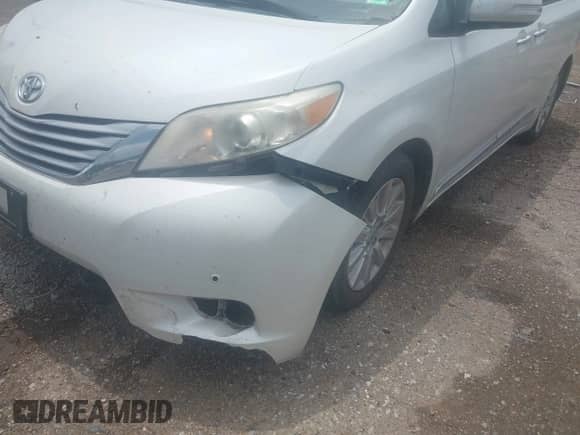 2014 Toyota Sienna XLE с VIN 5TDYK3DC2ES517663, выставлен на аукционе IAAI как лот 42171862 с пробегом 143 447 миль миль и . История ставок и продаж доступна на DreamBid. Изображение 17.