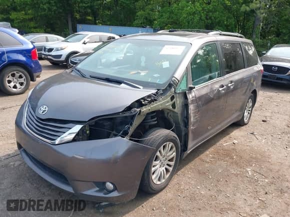 2017 Toyota Sienna XLE Auto Access Seat с VIN 5TDYZ3DC0HS864831, выставлен на аукционе IAAI как лот 42380975 с пробегом 116 556 миль миль и . История ставок и продаж доступна на DreamBid. Изображение 6.
