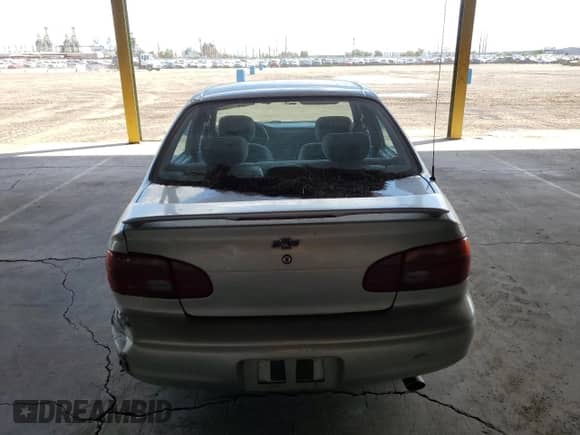 2002 Chevrolet Prizm с VIN 1Y1SK52852Z415957, выставлен на аукционе Copart как лот 71798694 с пробегом 226 183 миль миль и Списание • Salvage title. История ставок и продаж доступна на DreamBid. Изображение 6.