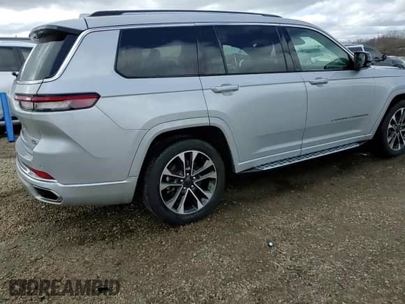 2022 Jeep Grand Cherokee Overland с VIN 1C4RJKDG7N8513455, выставлен на аукционе Copart как лот 52157695 с пробегом 42 087 миль миль и Списание • Salvage title. История ставок и продаж доступна на DreamBid. Изображение 14.