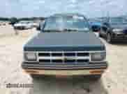 1993 Chevrolet Blazer z VIN 1GNDT13W2P2111444, wystawiony jako Copart lot #61199575 z przebiegiem 177 604 mil mil oraz Czysty tytuł • Clean title. Historia ofert i sprzedaży dostępna na DreamBid. Obrazek 5.