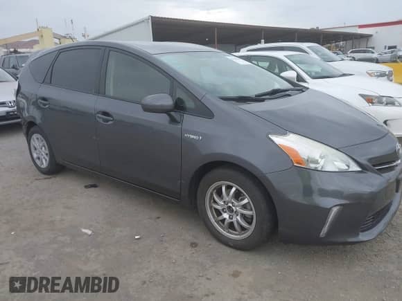 2013 Toyota Prius Two with VIN JTDZN3EU6D3270862, listed as a IAAI auction lot 43304244 with 81,327 mi miles and . Bid and sale history available at DreamBid. Image 1.