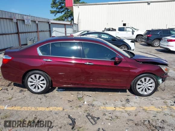 2013 Honda Accord Touring z VIN 1HGCR3F9XDA008862, wystawiony jako IAAI lot #42846298 z przebiegiem 243 730 mil mil oraz . Historia ofert i sprzedaży dostępna na DreamBid. Obrazek 14.