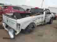 2019 Ram 1500 Tradesman z VIN 3C6JR6DT1KG674925, wystawiony jako IAAI lot #43297849 z przebiegiem 87 160 mil mil oraz . Historia ofert i sprzedaży dostępna na DreamBid. Obrazek 4.