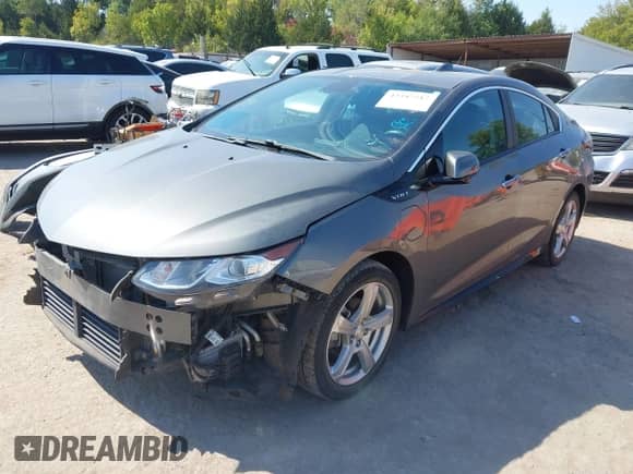 2017 Chevrolet Volt LT z VIN 1G1RA6S53HU178322, wystawiony jako IAAI lot #43347517 z przebiegiem 117 688 mil mil oraz . Historia ofert i sprzedaży dostępna na DreamBid. Obrazek 2.