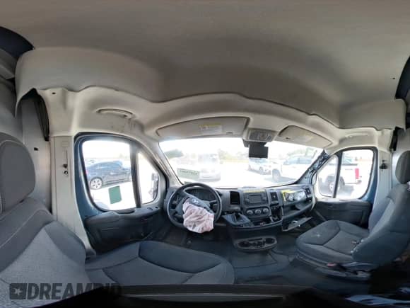 2021 Ram ProMaster Cargo с VIN 3C6FRVJG4ME503205, выставлен на аукционе IAAI как лот 42973464 с пробегом Не указан миль и . История ставок и продаж доступна на DreamBid. Изображение 20.