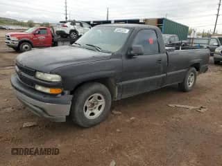 1999 Chevrolet Silverado 1500 с VIN 1GCEC14W8XE211848, выставлен на аукционе Copart как лот 55992325 с пробегом Не указан миль и Списание • Salvage title. История ставок и продаж доступна на DreamBid. Изображение 1.