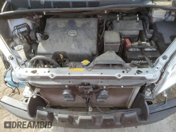 2014 Toyota Sienna XLE with VIN 5TDYK3DCXES426267, listed as a Copart auction lot 81193765 with 142,543 mi miles and Salvage title. Bid and sale history available at DreamBid. Image 12.