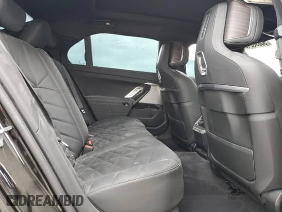 2024 BMW 7 Series 740i xDrive with VIN WBA33EH09RCT04507, listed as a Copart auction lot 50898215 with 5,888 mi miles and Salvage title. Bid and sale history available at DreamBid. Image 11.