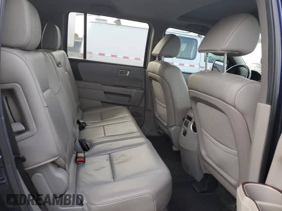 2013 Honda Pilot EX-L with VIN 5FNYF4H53DB005807, listed as a Copart auction lot 82347175 with 129,421 mi miles and Salvage title. Bid and sale history available at DreamBid. Image 11.