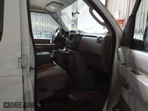 2011 Ford Econoline Cargo Commercial с VIN 1FTNE2EL1BDB34968, выставлен на аукционе IAAI как лот 42647682 с пробегом 114 506 миль миль и . История ставок и продаж доступна на DreamBid. Изображение 5.