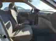 2001 Chevrolet Prizm с VIN 1Y1SK52851Z415813, выставлен на аукционе Copart как лот 87837865 с пробегом Не указан миль и Списание • Salvage title. История ставок и продаж доступна на DreamBid. Изображение 7.