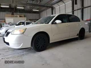 2006 Chevrolet Malibu 2LT с VIN 1G1ZT51896F103416, выставлен на аукционе Copart как лот 61381734 с пробегом 383 201 миль миль и Списание • Salvage title. История ставок и продаж доступна на DreamBid. Изображение 1.