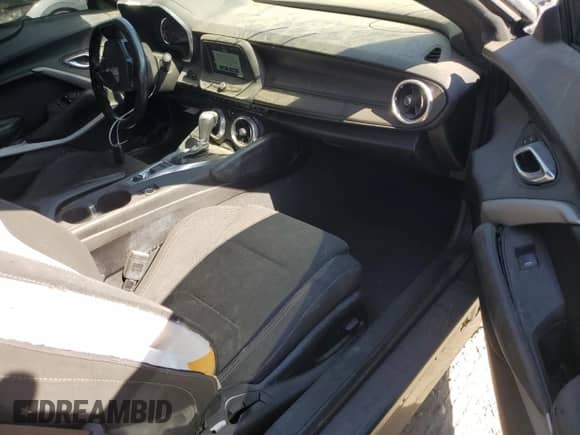 2017 Chevrolet Camaro 1LT с VIN 1G1FB3DSXH0178200, выставлен на аукционе Copart как лот 65981835 с пробегом 111 157 миль миль и Списание • Salvage title. История ставок и продаж доступна на DreamBid. Изображение 8.