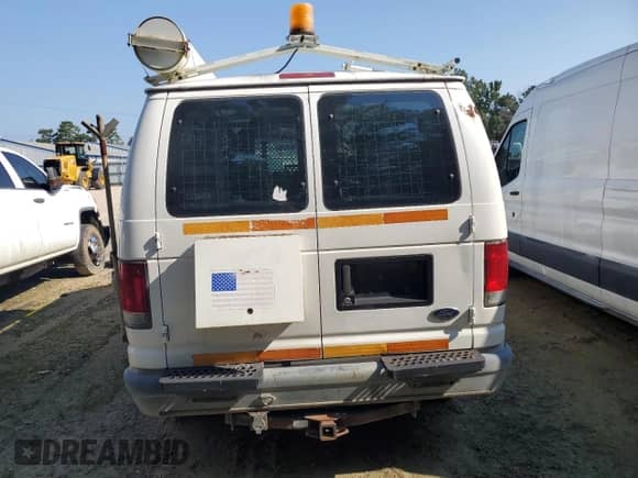 2008 Ford Econoline Cargo Commercial с VIN 1FTSE34L38DA26760, выставлен на аукционе Copart как лот 61697925 с пробегом Не указан миль и Чистый • Clean title. История ставок и продаж доступна на DreamBid. Изображение 6.