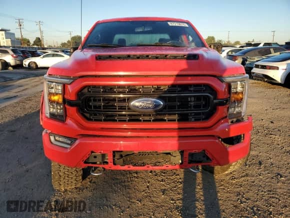 2022 Ford F-150 XL z VIN 1FTFW1E54NKE45114, wystawiony jako Copart lot #87219015 z przebiegiem 58 211 mil mil oraz Czysty tytuł • Clean title. Historia ofert i sprzedaży dostępna na DreamBid. Obrazek 5.