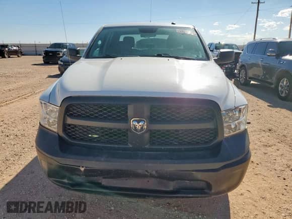 2023 Ram 1500 Tradesman z VIN 3C6RR7KG5PG671855, wystawiony jako Copart lot #59319805 z przebiegiem 29 284 mil mil oraz Szkoda całkowita • Salvage title. Historia ofert i sprzedaży dostępna na DreamBid. Obrazek 5.
