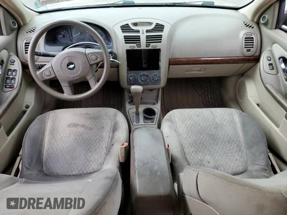 2004 Chevrolet Malibu z VIN 1G1ZS52F14F227323, wystawiony jako Copart lot #71439304 z przebiegiem 112 539 mil mil oraz Szkoda całkowita • Salvage title. Historia ofert i sprzedaży dostępna na DreamBid. Obrazek 8.