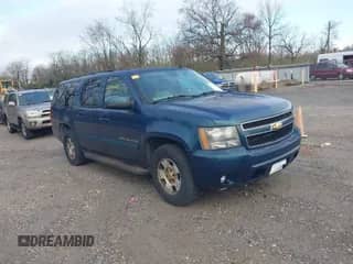 2007 Chevrolet Suburban LS with VIN 1GNFC16J47R207494, listed as a IAAI auction lot 41942690 with Not provided miles and . Bid and sale history available at DreamBid. Image 1.