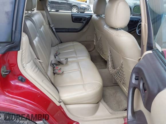 1999 Subaru Forester S with VIN JF1SF6558XH709095, listed as a IAAI auction lot 42893261 with 132,877 mi miles and . Bid and sale history available at DreamBid. Image 8.