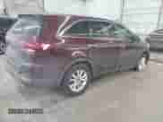 2019 Kia Sorento S z VIN 5XYPGDA56KG483373, wystawiony jako IAAI lot #41680817 z przebiegiem 91 970 mil mil oraz . Historia ofert i sprzedaży dostępna na DreamBid. Obrazek 4.