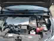 2017 Toyota Prius Two z VIN JTDKARFU9H3538176, wystawiony jako IAAI lot #42398875 z przebiegiem 125 757 mil mil oraz . Historia ofert i sprzedaży dostępna na DreamBid. Obrazek 10.