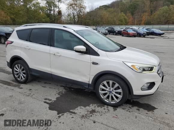 2017 Ford Escape Titanium with VIN 1FMCU0JD9HUB38980, listed as a Copart auction lot 89712745 with 188,124 mi miles and Clean title. Bid and sale history available at DreamBid. Image 4.