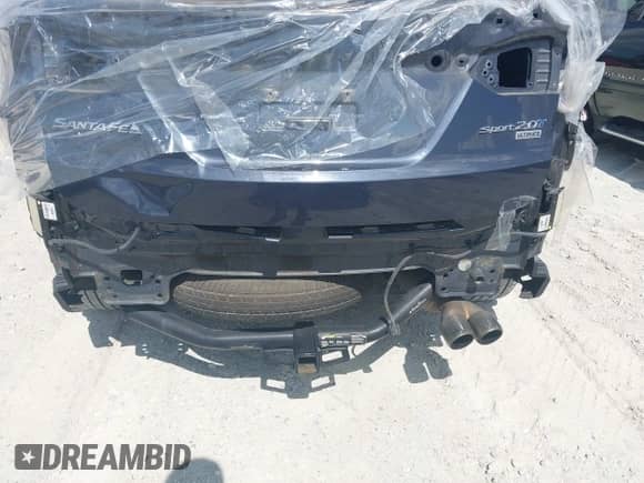 2016 Hyundai Santa Fe с VIN 5XYZW4LA2GG318255, выставлен на аукционе IAAI как лот 42786033 с пробегом 121 537 миль миль и . История ставок и продаж доступна на DreamBid. Изображение 6.