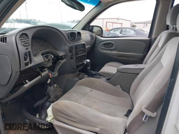 2008 Chevrolet TrailBlazer Fleet 2FL с VIN 1GNDT13S582233424, выставлен на аукционе IAAI как лот 42493606 с пробегом Не указан миль и . История ставок и продаж доступна на DreamBid. Изображение 5.