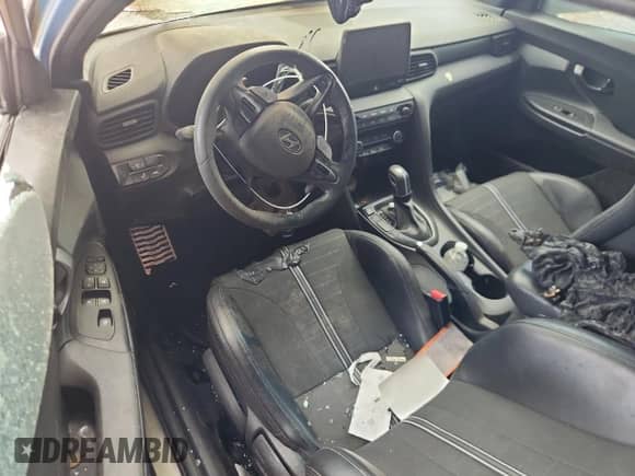 2022 Hyundai Veloster z VIN KMHT36AH8NU014882, wystawiony jako Copart lot #70119535 z przebiegiem Nie podano mil oraz Szkoda całkowita • Salvage title. Historia ofert i sprzedaży dostępna na DreamBid. Obrazek 8.