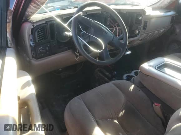 2003 GMC Sierra 1500 SLE with VIN 2GTEK19V631279029, listed as a Copart auction lot 74049074 with Not provided miles and Salvage title. Bid and sale history available at DreamBid. Image 8.