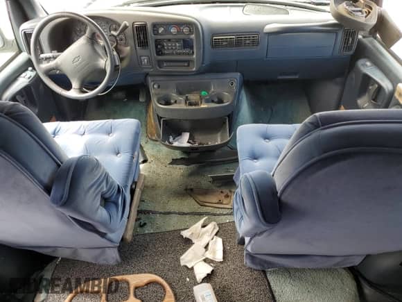1996 Chevrolet Chevy Van with VIN 1GBFG15M5T1019816, listed as a Copart auction lot 56688735 with Not provided miles and Clean title. Bid and sale history available at DreamBid. Image 8.