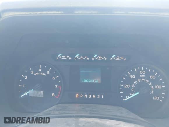 2018 Ford F-150 XL z VIN 1FTMF1CB8JKC19801, wystawiony jako IAAI lot #43383459 z przebiegiem 138 363 mil mil oraz . Historia ofert i sprzedaży dostępna na DreamBid. Obrazek 7.