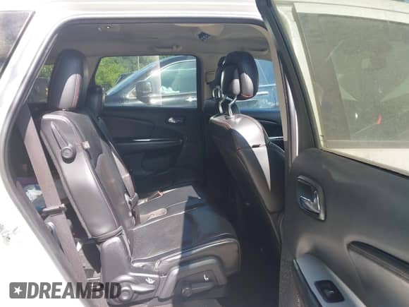 2016 Dodge Journey R/T with VIN 3C4PDDEG0GT109622, listed as a IAAI auction lot 42710589 with 132,035 mi miles and . Bid and sale history available at DreamBid. Image 8.