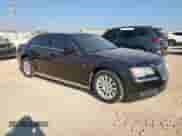 2014 Chrysler 300 с VIN 2C3CCAAG4EH179155, выставлен на аукционе Copart как лот 81926265 с пробегом 119 389 миль миль и Списание • Salvage title. История ставок и продаж доступна на DreamBid. Изображение 4.