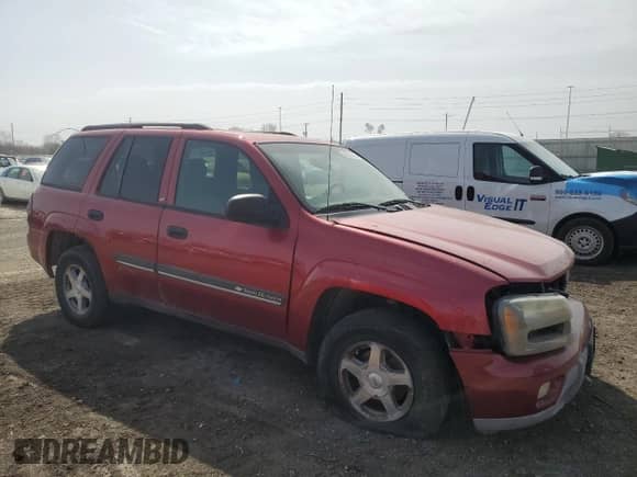 2002 Chevrolet TrailBlazer LS with VIN 1GNDT13S422462068, listed as a Copart auction lot 46504315 with 234,984 mi miles and Salvage title. Bid and sale history available at DreamBid. Image 4.