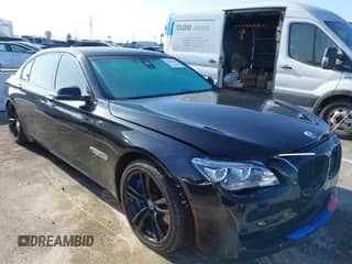 2014 BMW 7 Series ALPINA B7 с VIN WBAYE8C50ED135826, выставлен на аукционе IAAI как лот 42610145 с пробегом 75 324 миль миль и . История ставок и продаж доступна на DreamBid. Изображение 1.