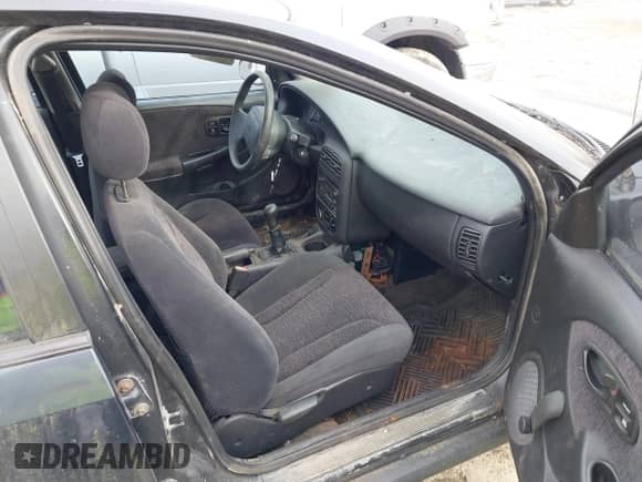 2001 Saturn SL с VIN 1G8ZJ52791Z318234, выставлен на аукционе IAAI как лот 41705798 с пробегом 60 380 миль миль и . История ставок и продаж доступна на DreamBid. Изображение 5.