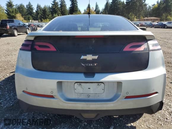 2011 Chevrolet Volt с VIN 1G1RD6E45BU103817, выставлен на аукционе Copart как лот 81647225 с пробегом 65 426 миль миль и Списание • Salvage title. История ставок и продаж доступна на DreamBid. Изображение 6.