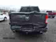 2022 Ram 1500 Big Horn z VIN 1C6SRFFT2NN441679, wystawiony jako IAAI lot #42015775 z przebiegiem 41 561 mil mil oraz . Historia ofert i sprzedaży dostępna na DreamBid. Obrazek 6.