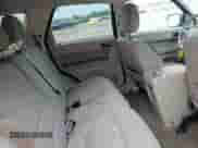 2011 Ford Escape XLT с VIN 1FMCU9DG9BKB24509, выставлен на аукционе Copart как лот 81302685 с пробегом 206 523 миль миль и Списание • Salvage title. История ставок и продаж доступна на DreamBid. Изображение 11.
