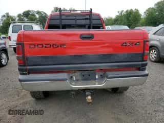 1999 Dodge 2500 с VIN 3B7KF2362XG120312, выставлен на аукционе Copart как лот 68067995 с пробегом 336 862 миль миль и Чистый • Clean title. История ставок и продаж доступна на DreamBid. Изображение 6.